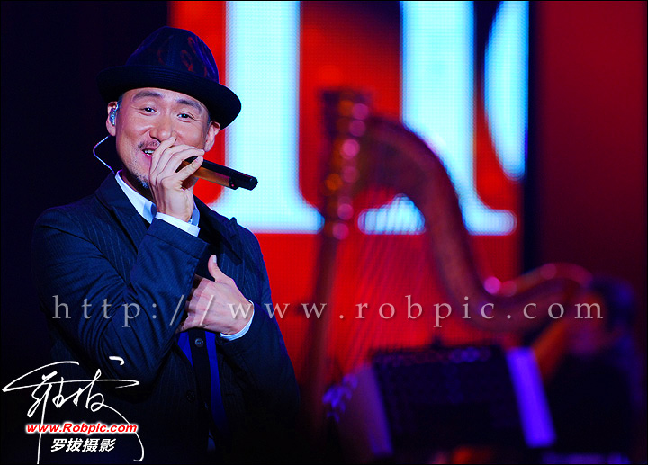 2009轩尼诗炫音之乐张学友广州荣耀献唱 www.robpic.com