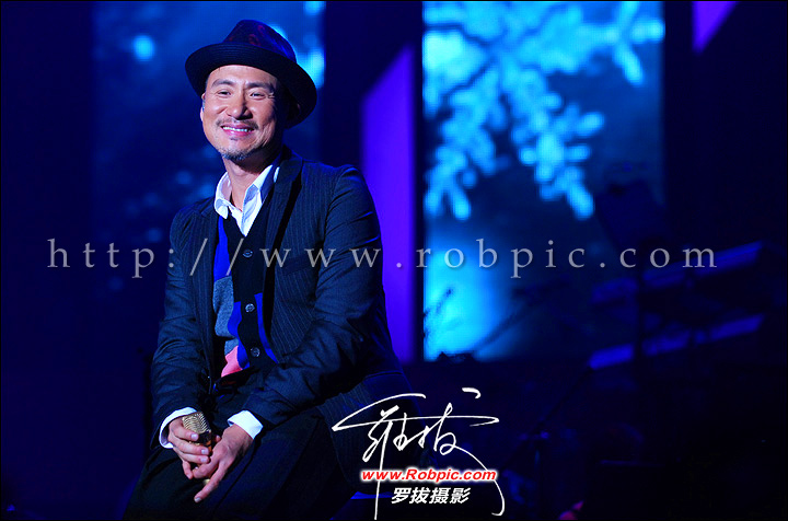 2009轩尼诗炫音之乐张学友广州荣耀献唱 www.robpic.com