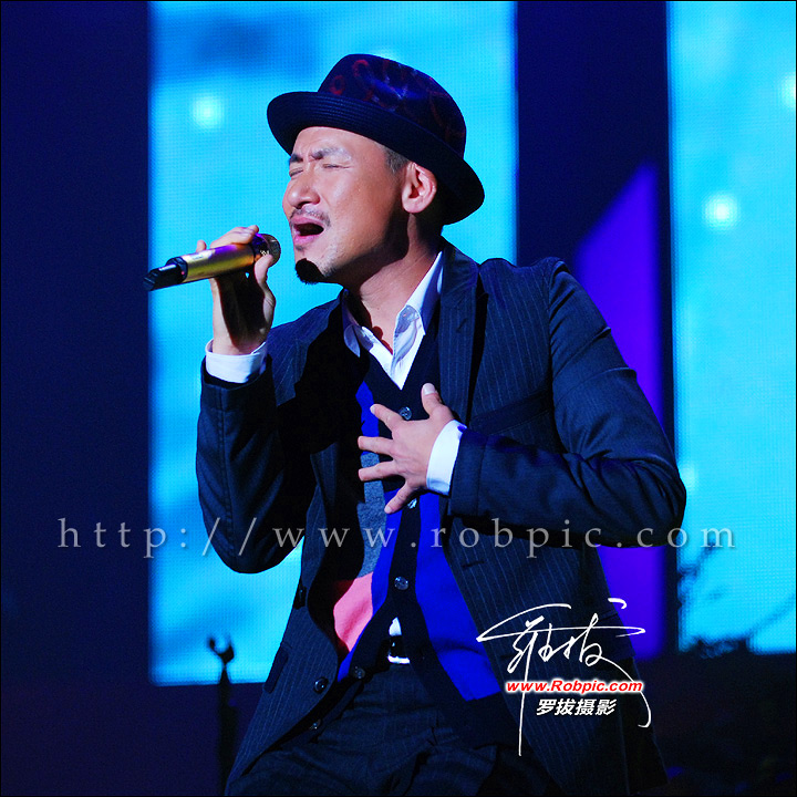 2009轩尼诗炫音之乐张学友广州荣耀献唱 www.robpic.com