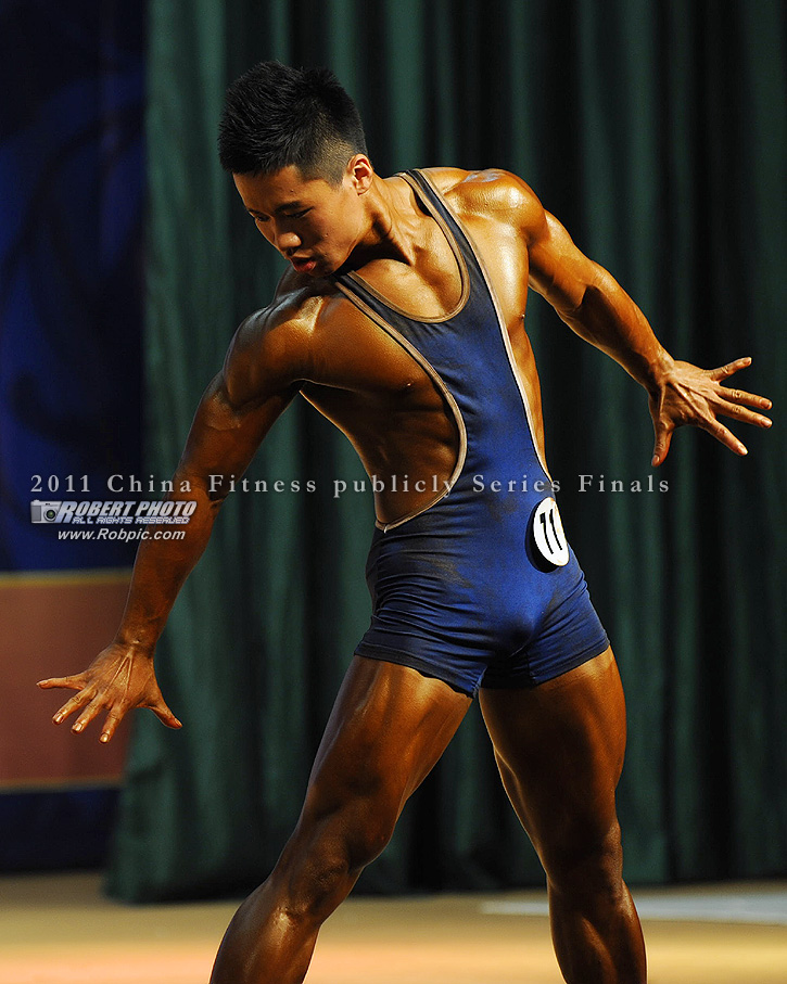 ̥2011йϵܾ  www.robpic.com