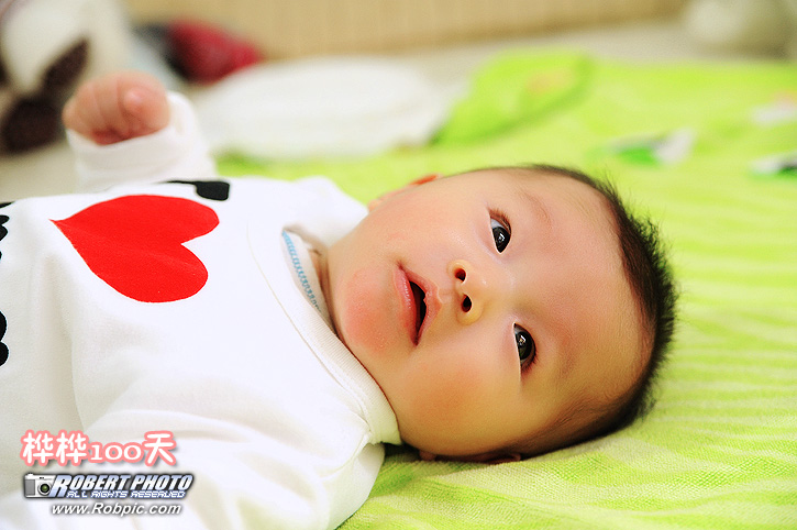 桦桦100天  婴儿摄影  www.robpic.com
